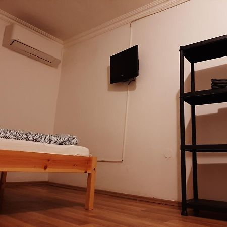 Apartman Vorosmarty Apartment Budapesta Exterior foto