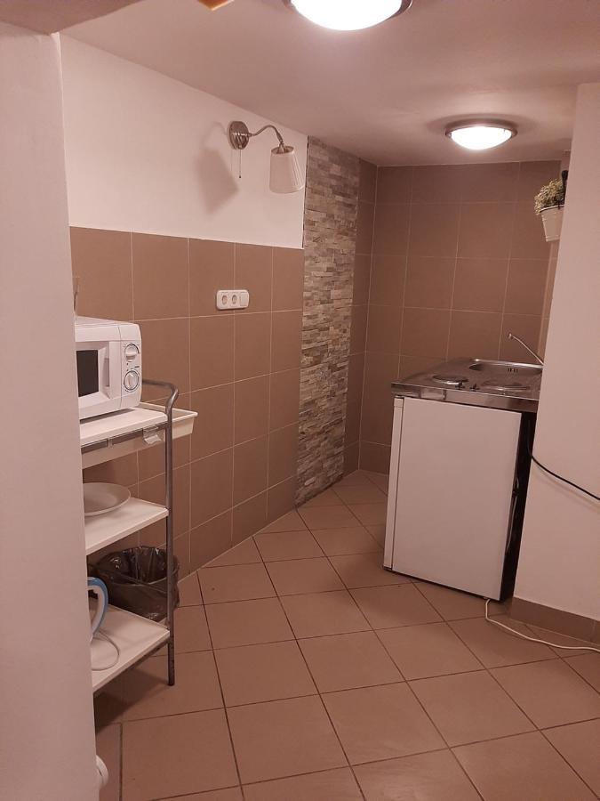 Apartman Vorosmarty Apartment Budapesta Exterior foto