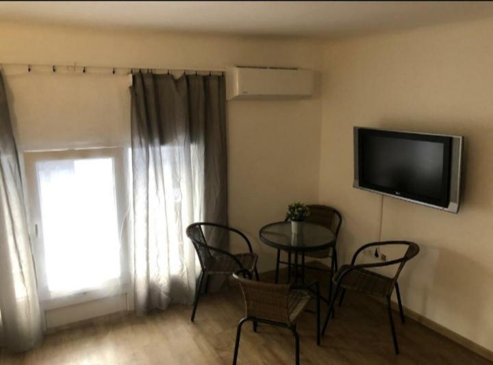 Apartman Vorosmarty Apartment Budapesta Exterior foto
