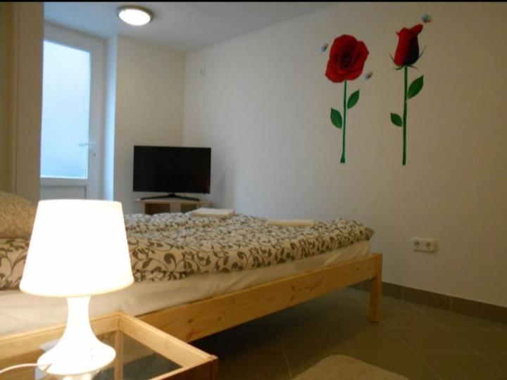 Apartman Vorosmarty Apartment Budapesta Exterior foto