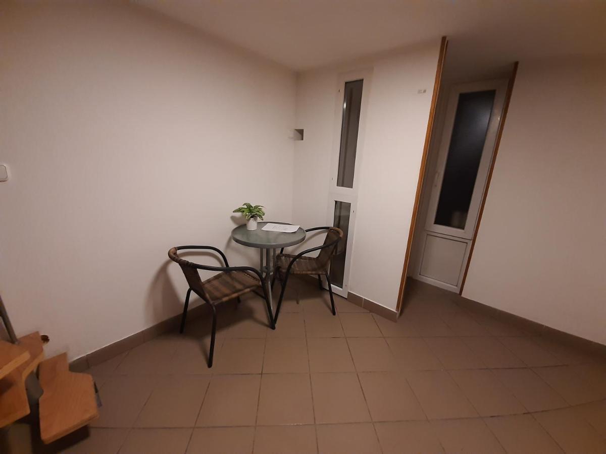 Apartman Vorosmarty Apartment Budapesta Exterior foto