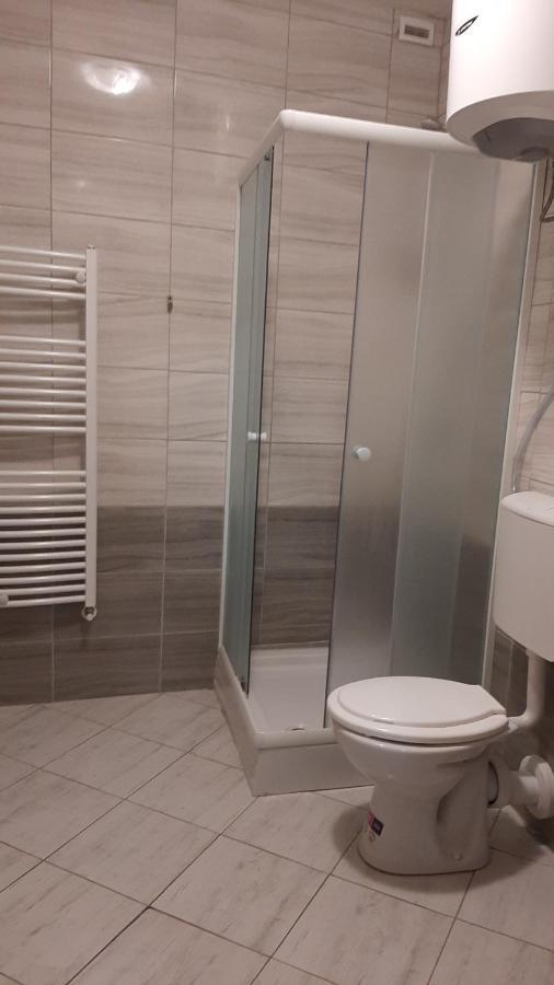 Apartman Vorosmarty Apartment Budapesta Exterior foto
