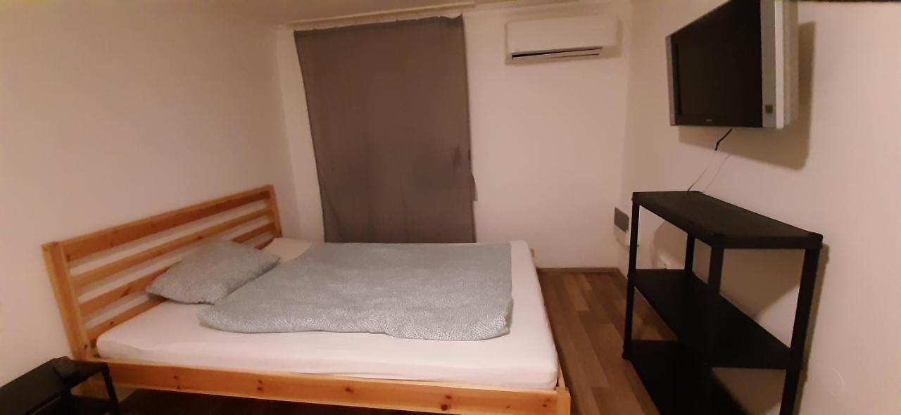 Apartman Vorosmarty Apartment Budapesta Exterior foto