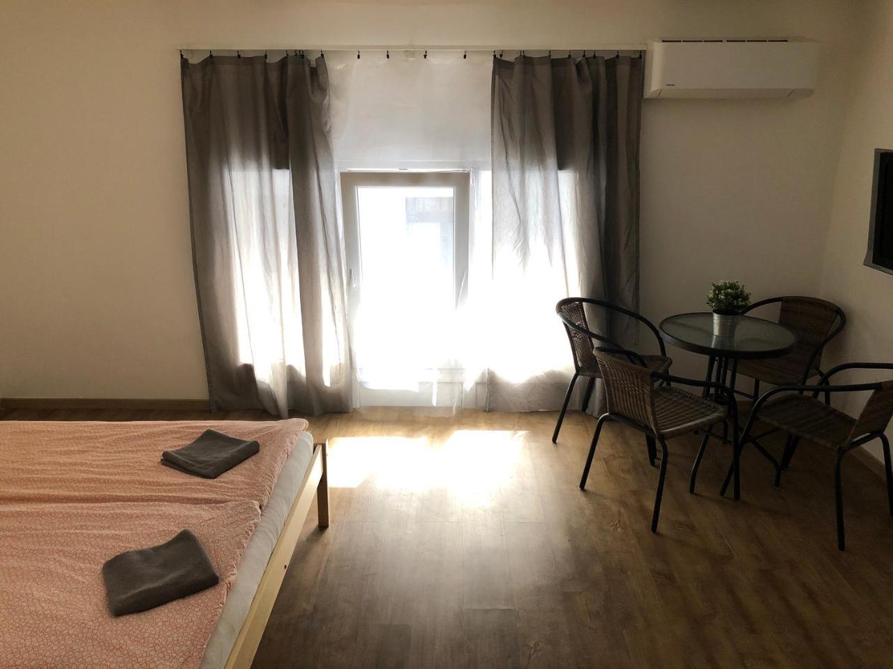 Apartman Vorosmarty Apartment Budapesta Exterior foto