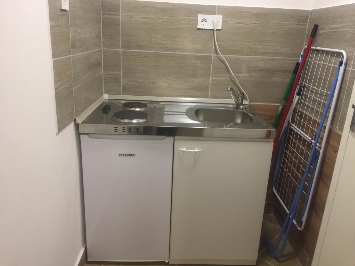 Apartman Vorosmarty Apartment Budapesta Exterior foto